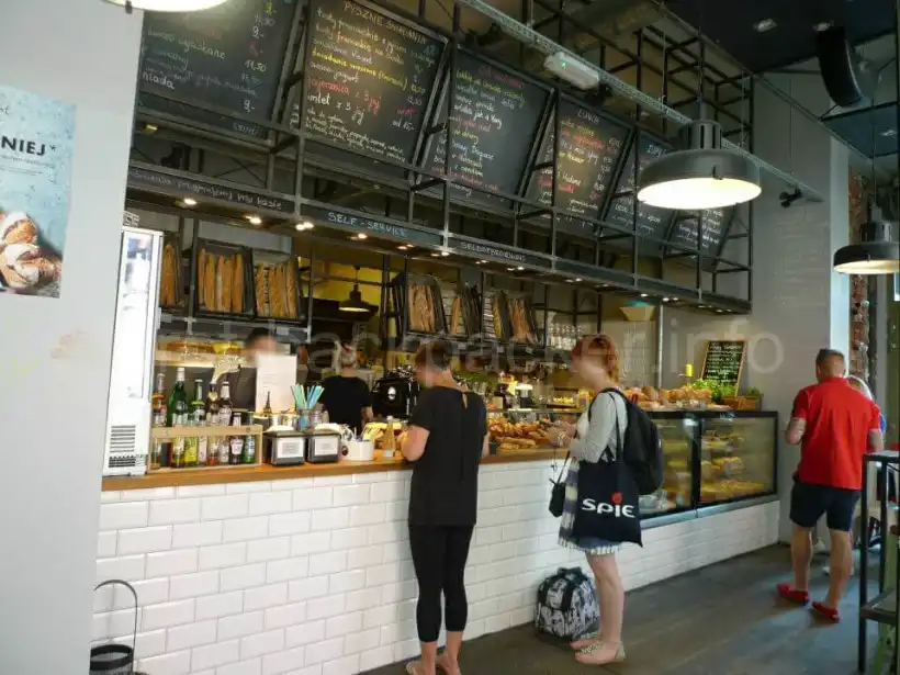 ヴロツワフVincent Cafeの店内