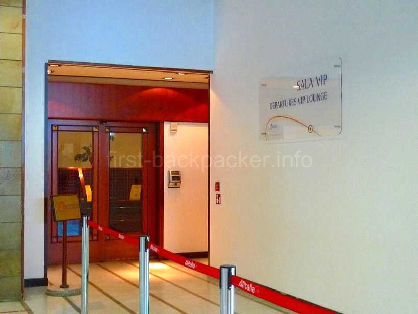 パレルモ ファルコーネ ボルセリーノ空港Gesap VIP Loungeの入り口