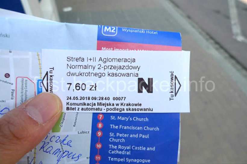 ヴィエリチカ岩塩坑へのバスのチケット